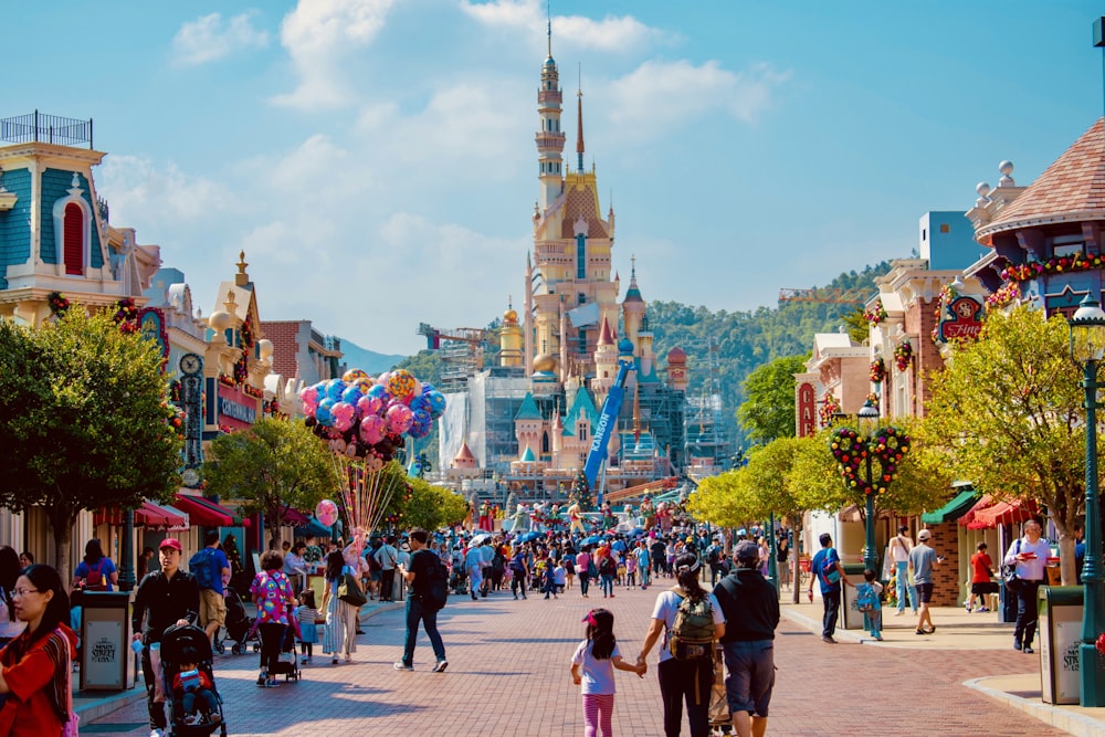 100 Disneyland Pictures Download Free Images On Unsplash