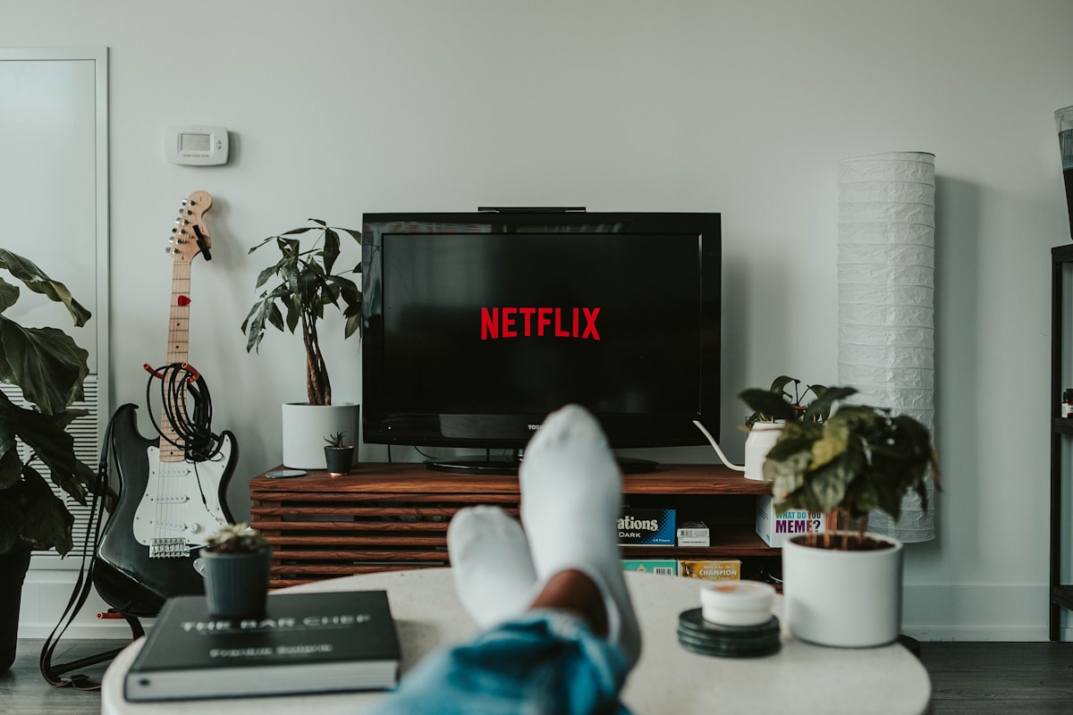 Áudio espacial chega ao plano Premium da Netflix