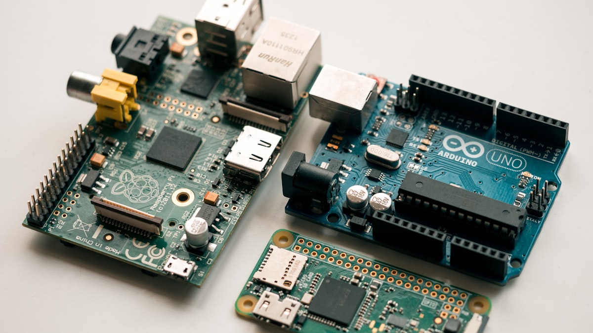 Titelbild für Embedded Toolchain fuer ein Industrie-Gateway in Erlangen aufsetzen