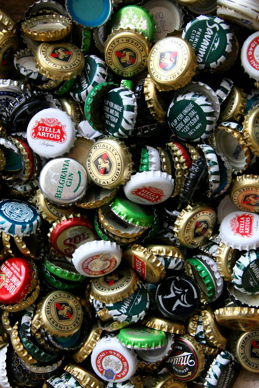 white and green bottle cap