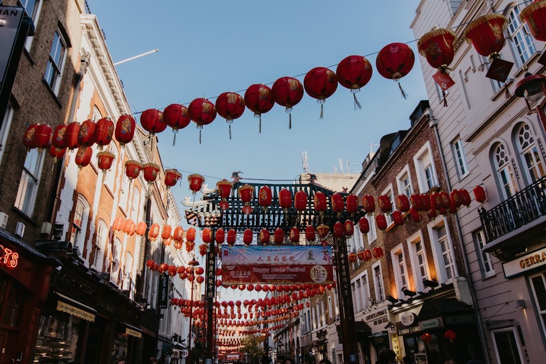 red and white chinese lanterns