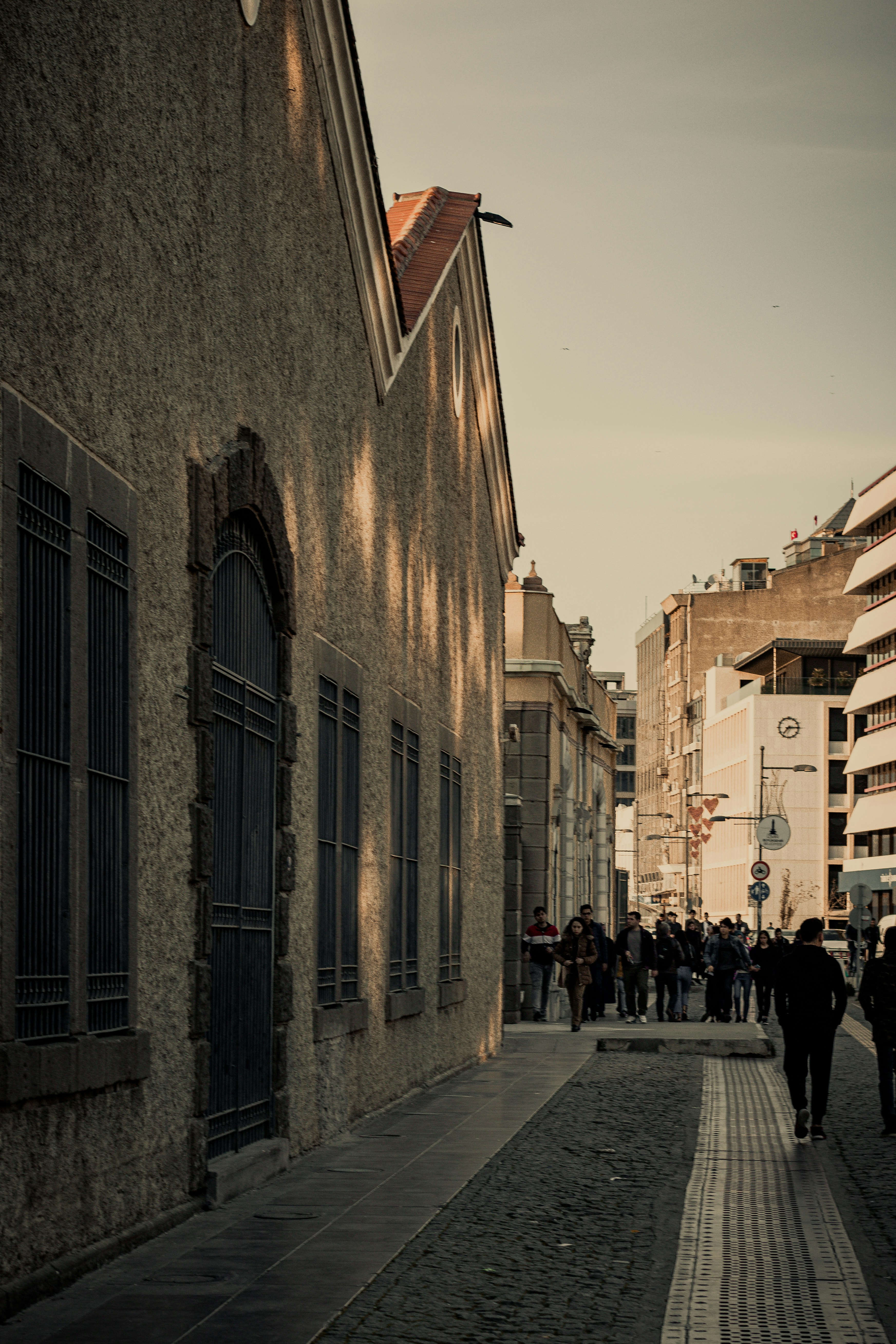 Photo by furkanvari