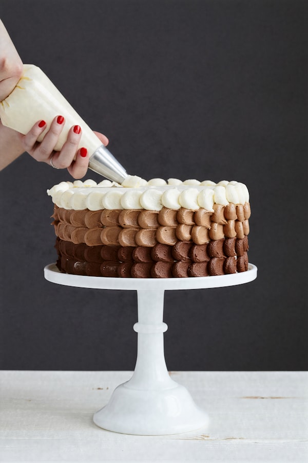 Lotus Biscoff Tub Cake