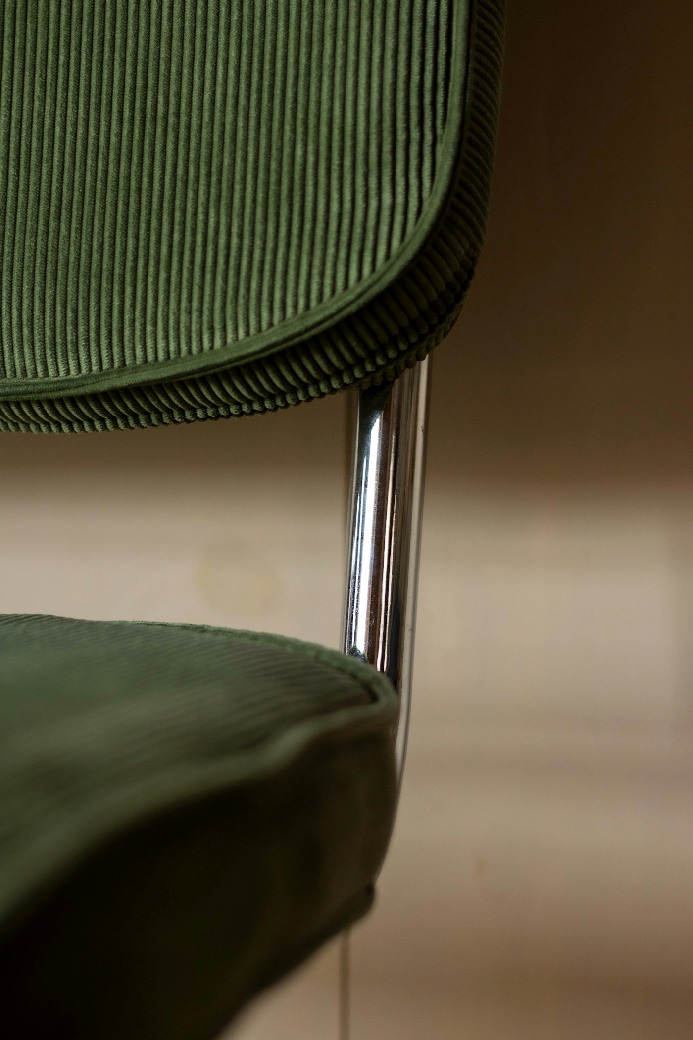 Cantilever Cesca Chair