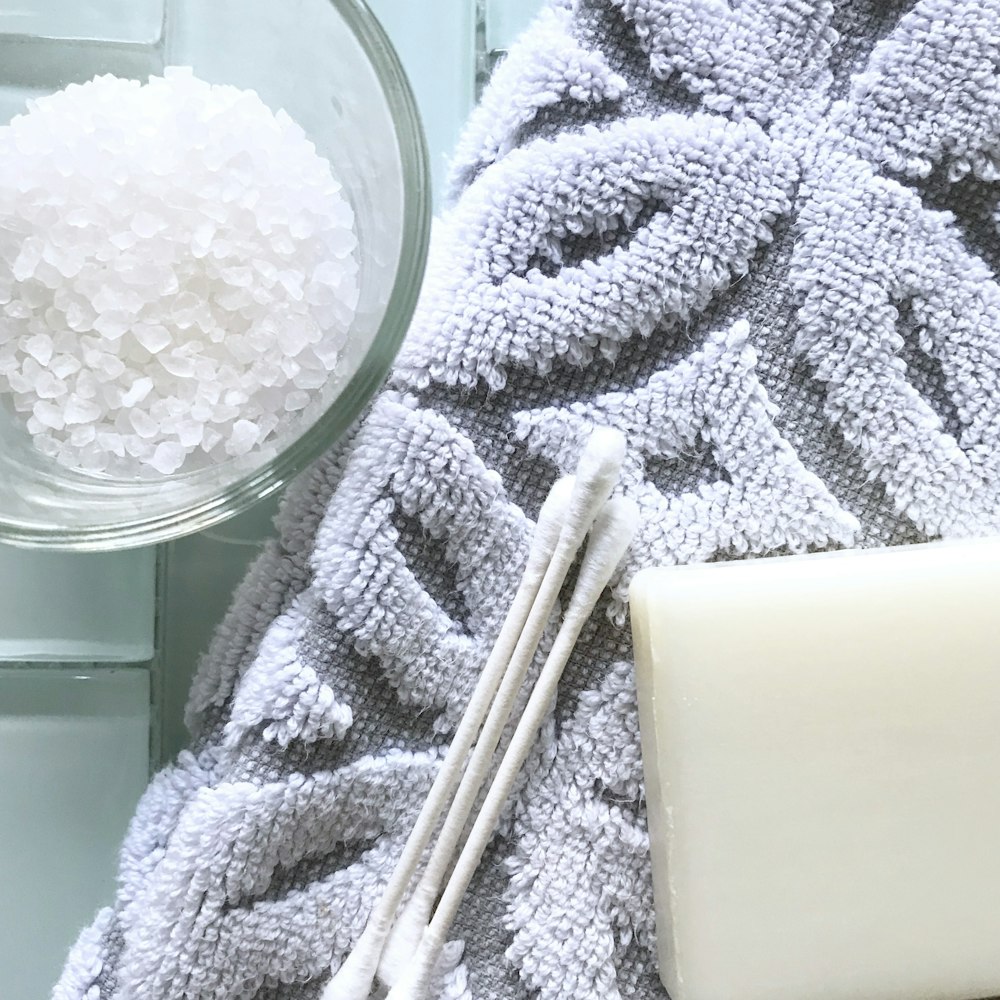 white rice on clear glass bowl