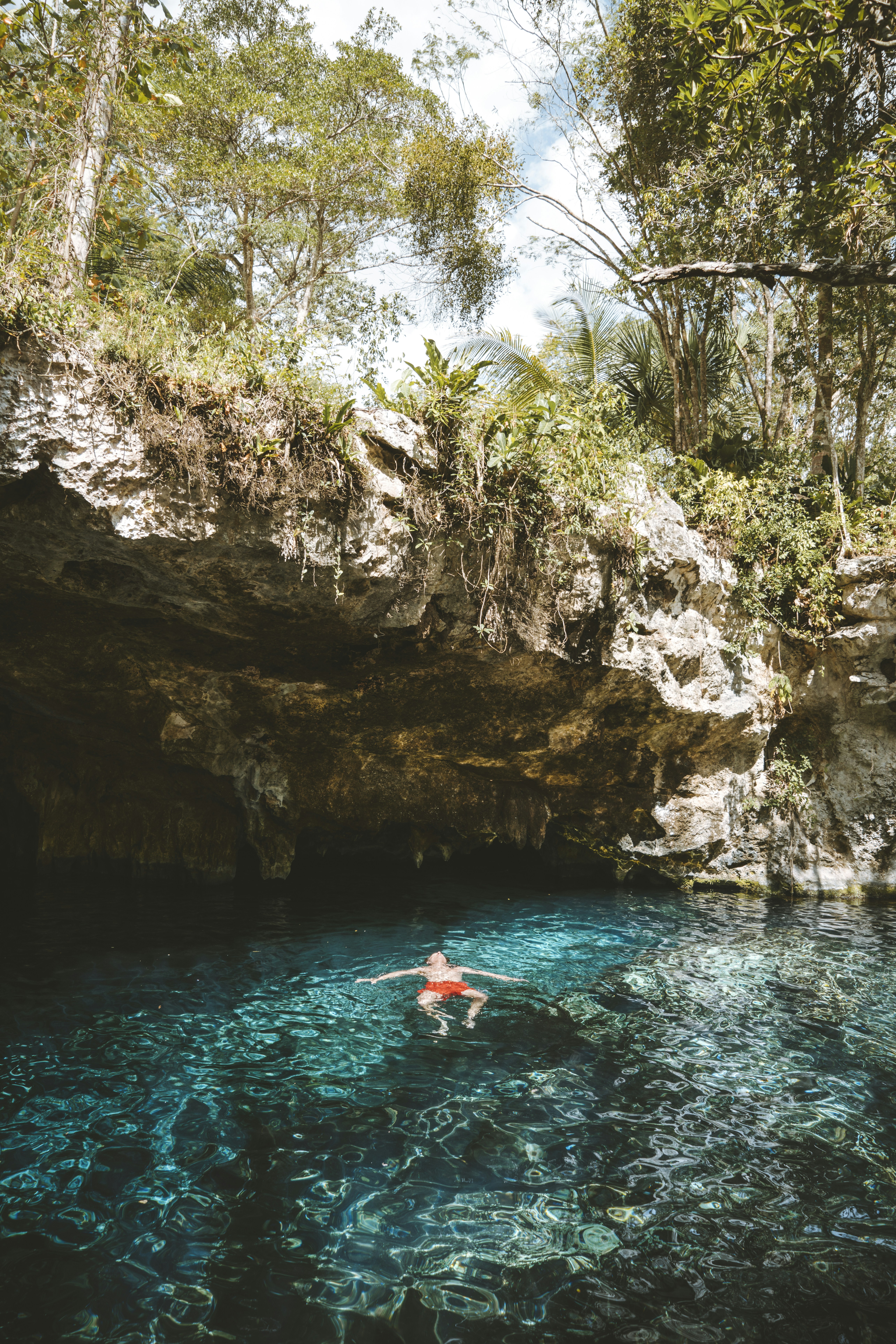 Photo by lifeof_peter_