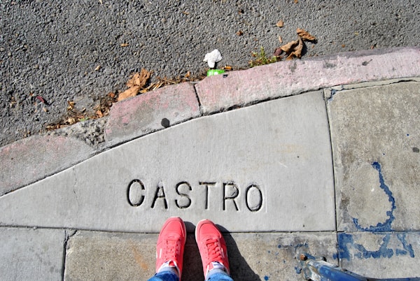 Castro Travel Guide: Explore Landscapes & Culture