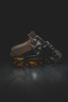 black and gray semi automatic airsoft pistol