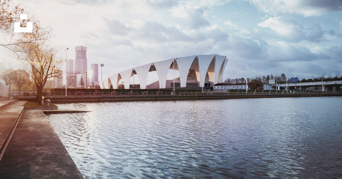Foto zum Thema Sydney opera house in der nähe von gewässern tagsüber ...