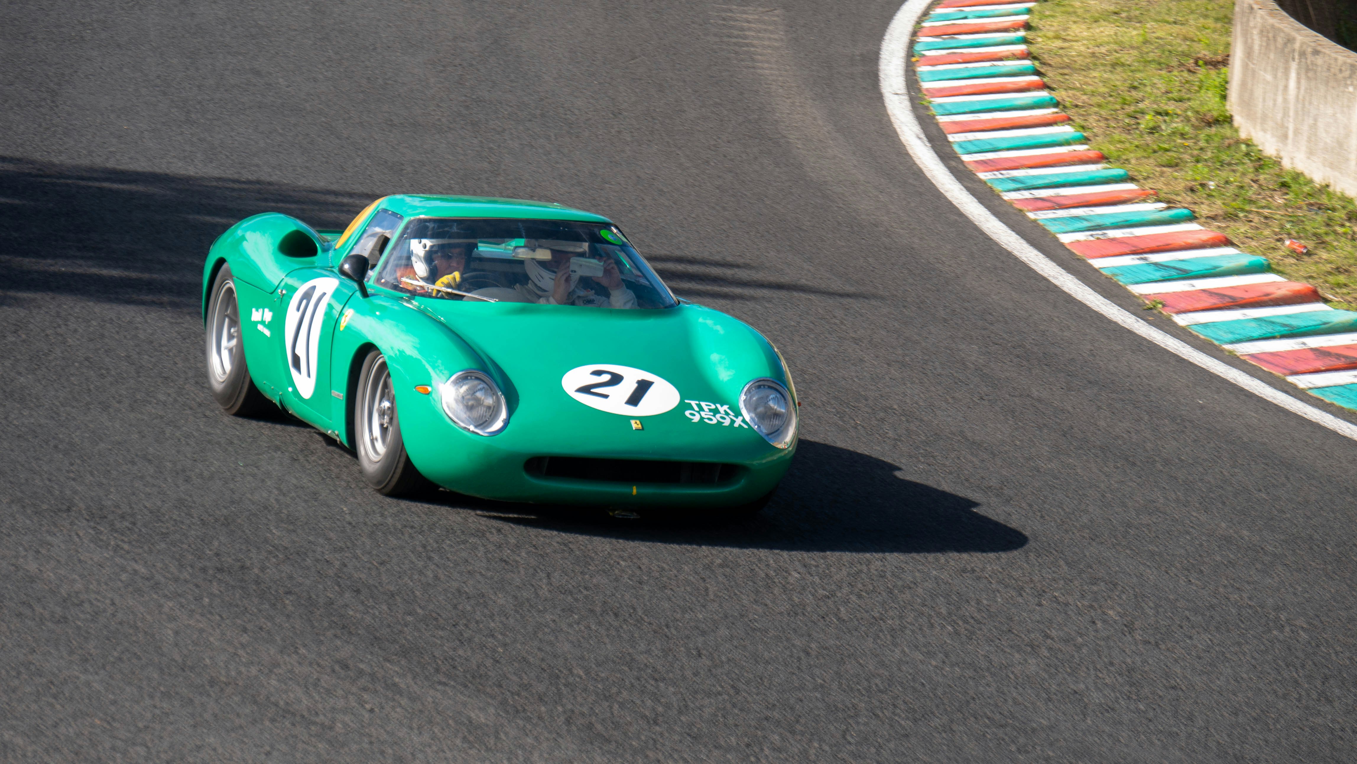 Photo by nicolaspeyrol