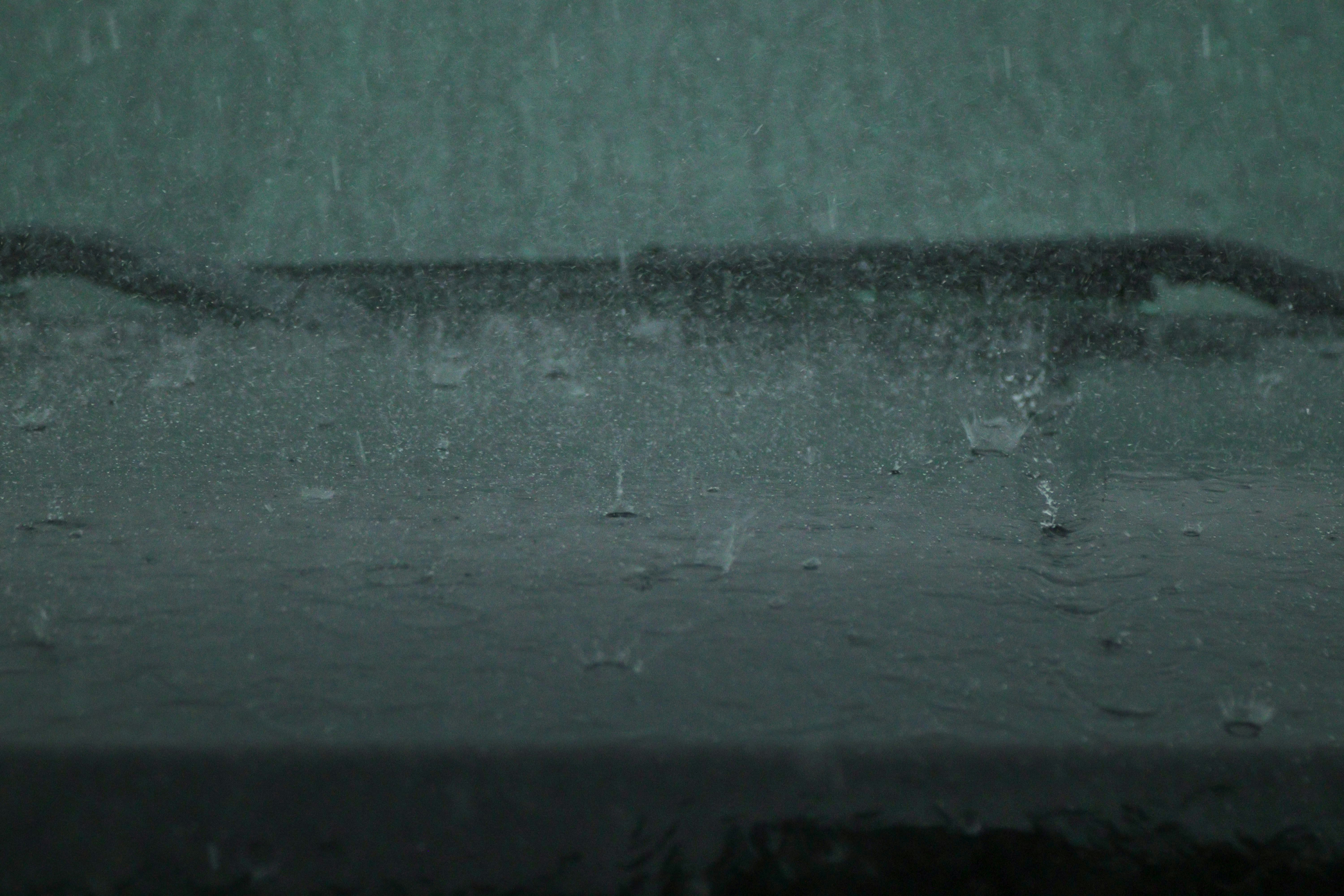 ŞOK İDDİA: Yurt dışına yağ diye su satacaklardı!