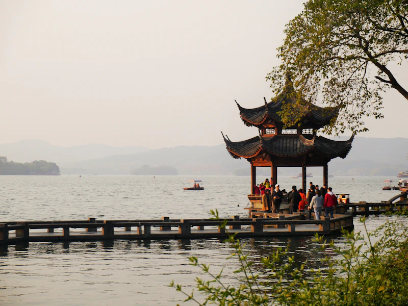 Top Sports Bars in Hangzhou to Watch the Match With the Crowd