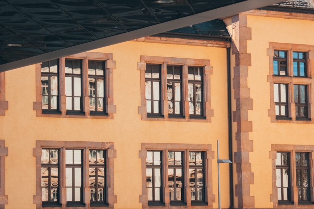 brown concrete building during daytime