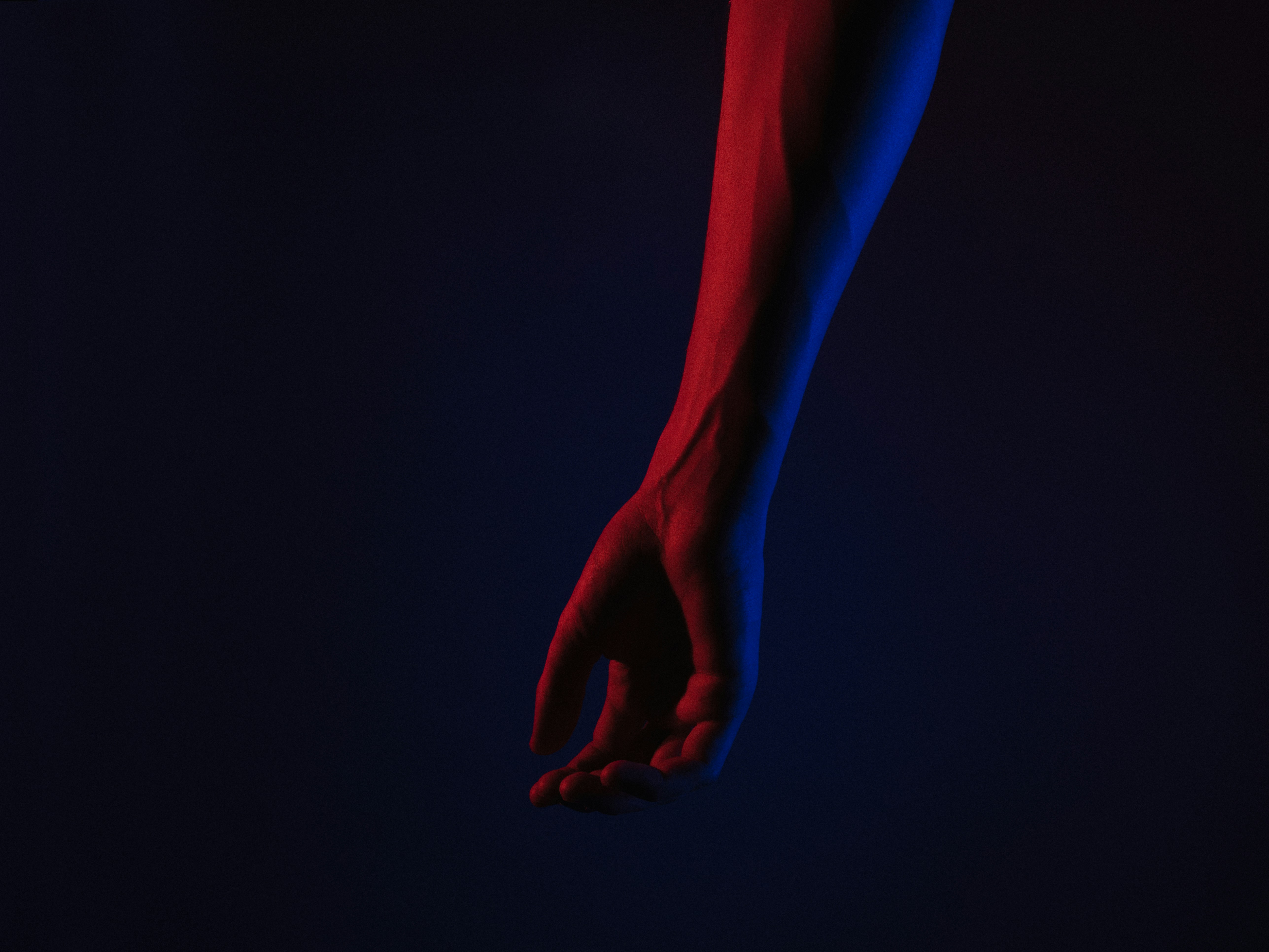 blue veins legs, wallpaper, 7 Perbedaan Varises dan Urat Biasa 3