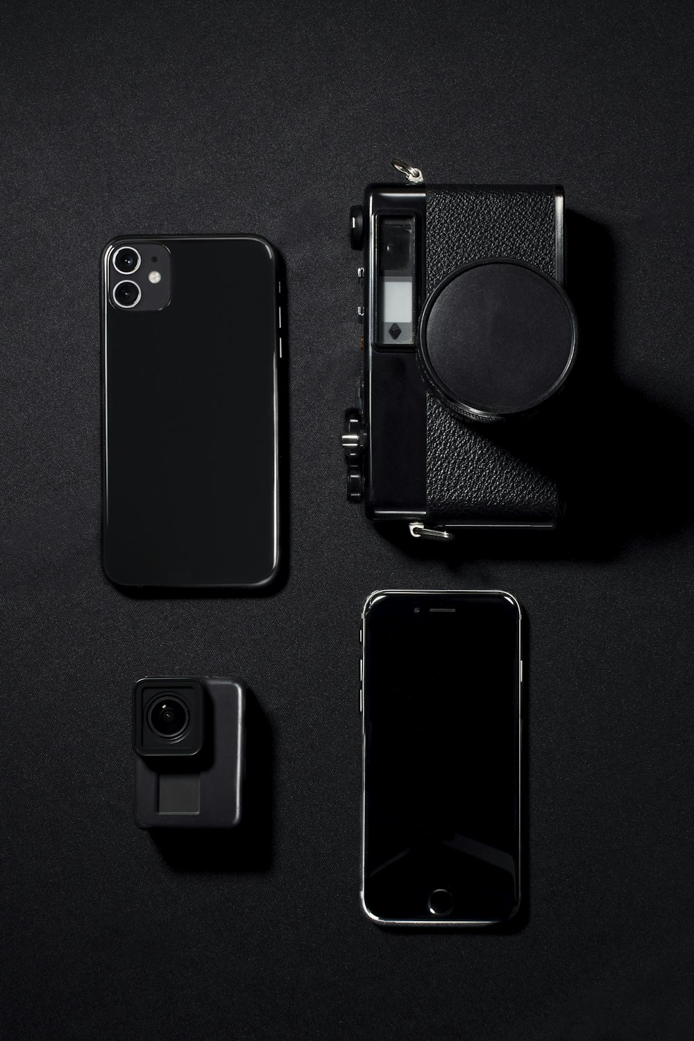 black and white iphone case