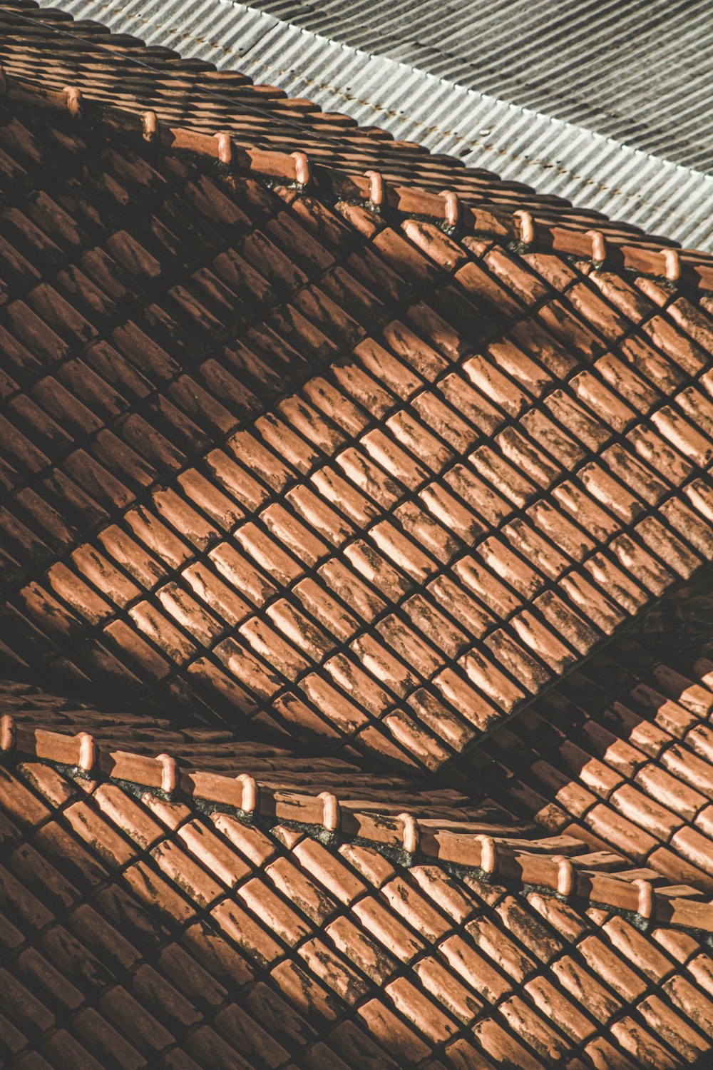 brown wooden roof during daytime