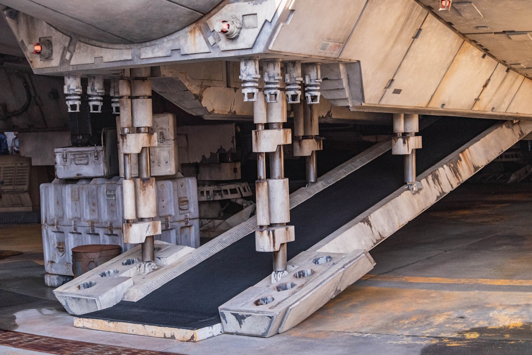 brown and gray metal machine, Millenium Falcon
