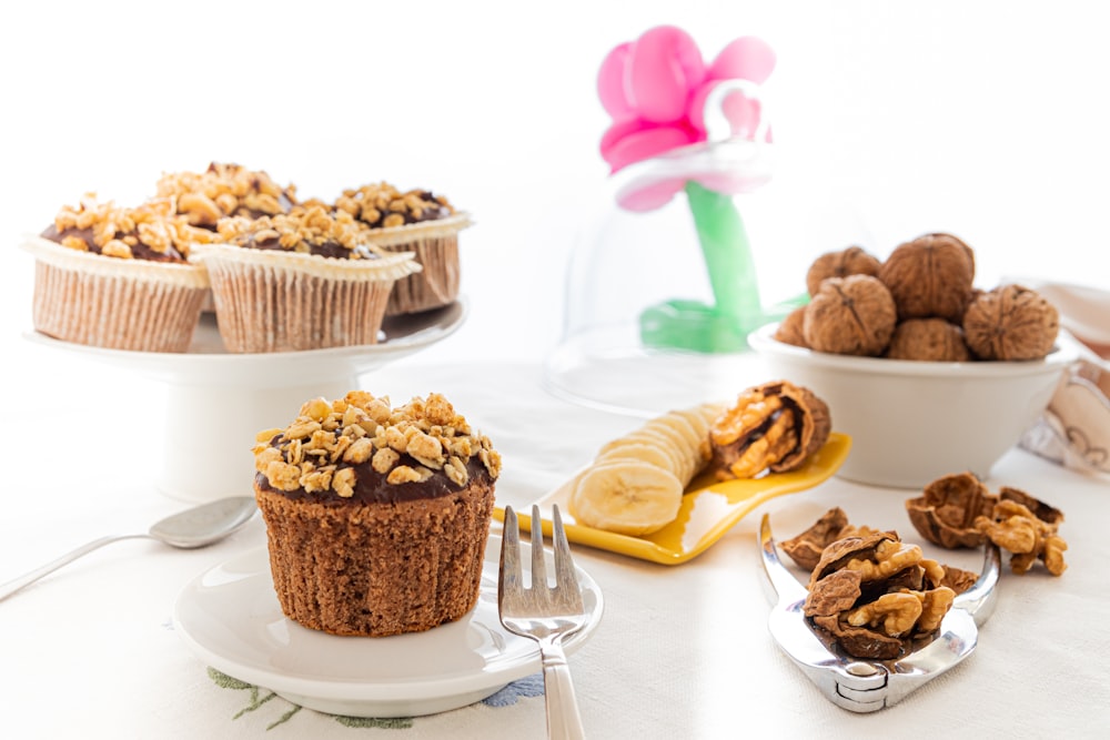 cupcakes on white ceramic plate