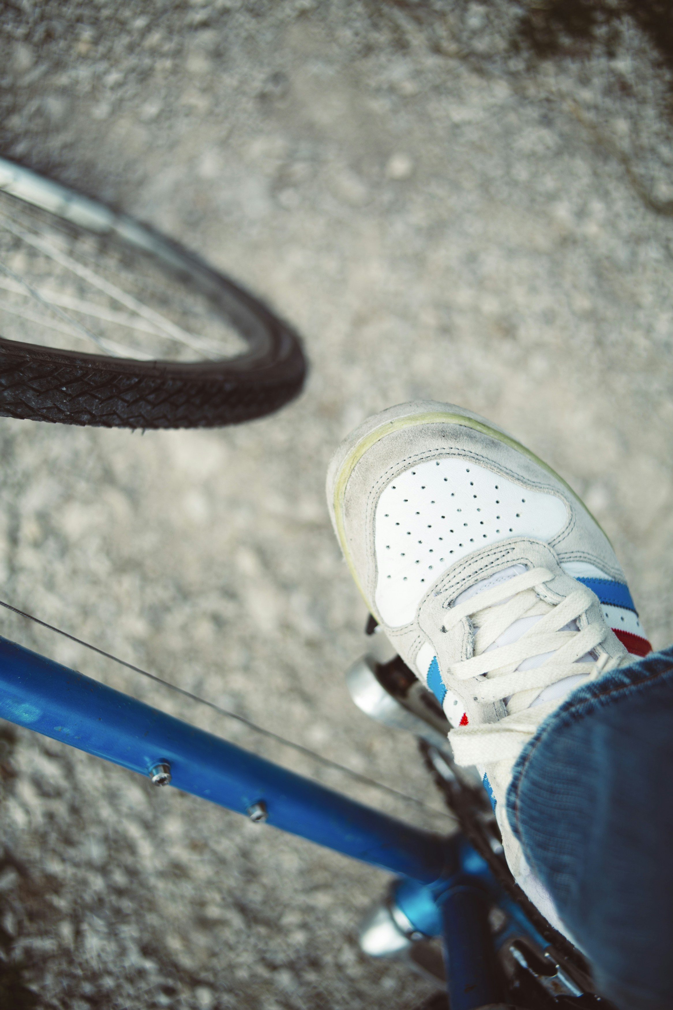 sole stiffness in cycling shoes