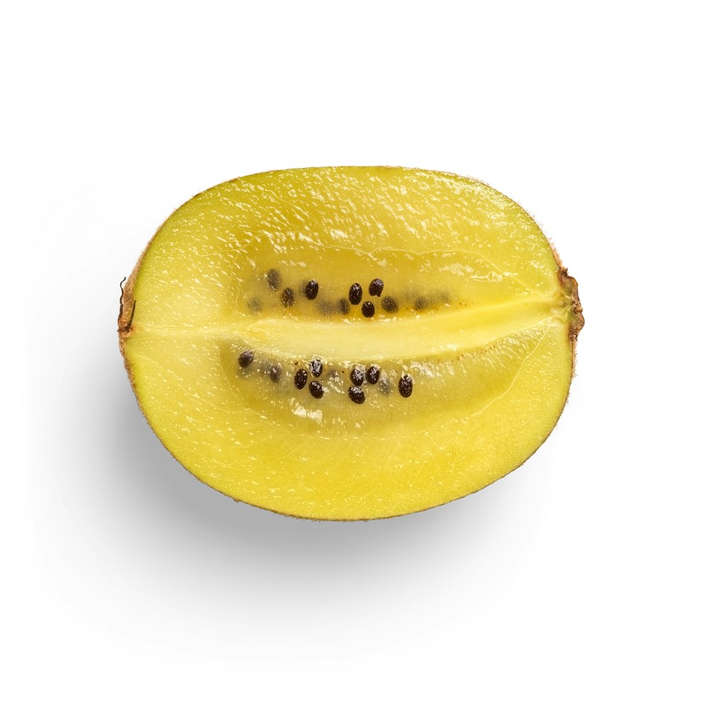 fruit de citron jaune avec fond blanc