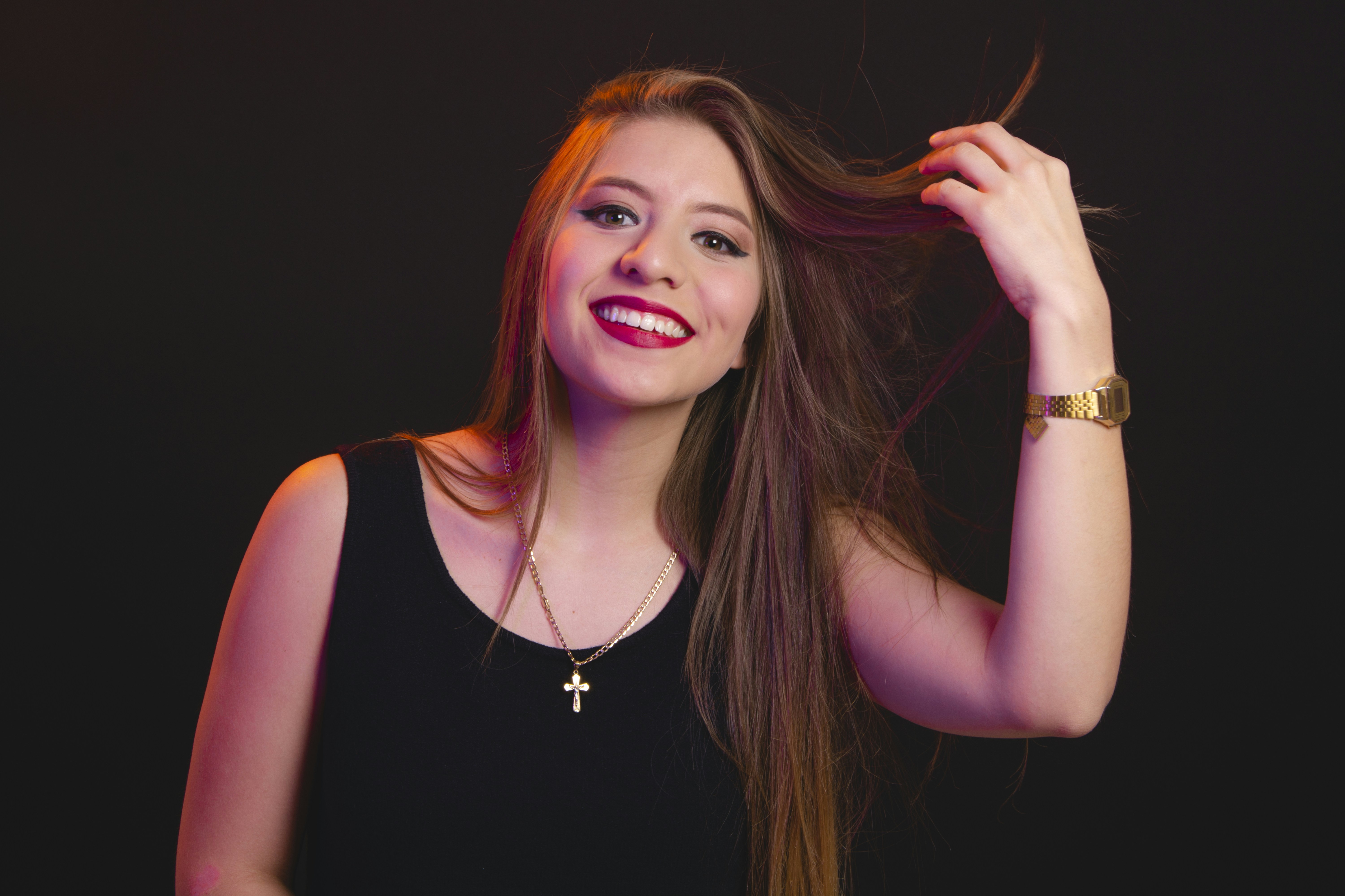 woman in black tank top