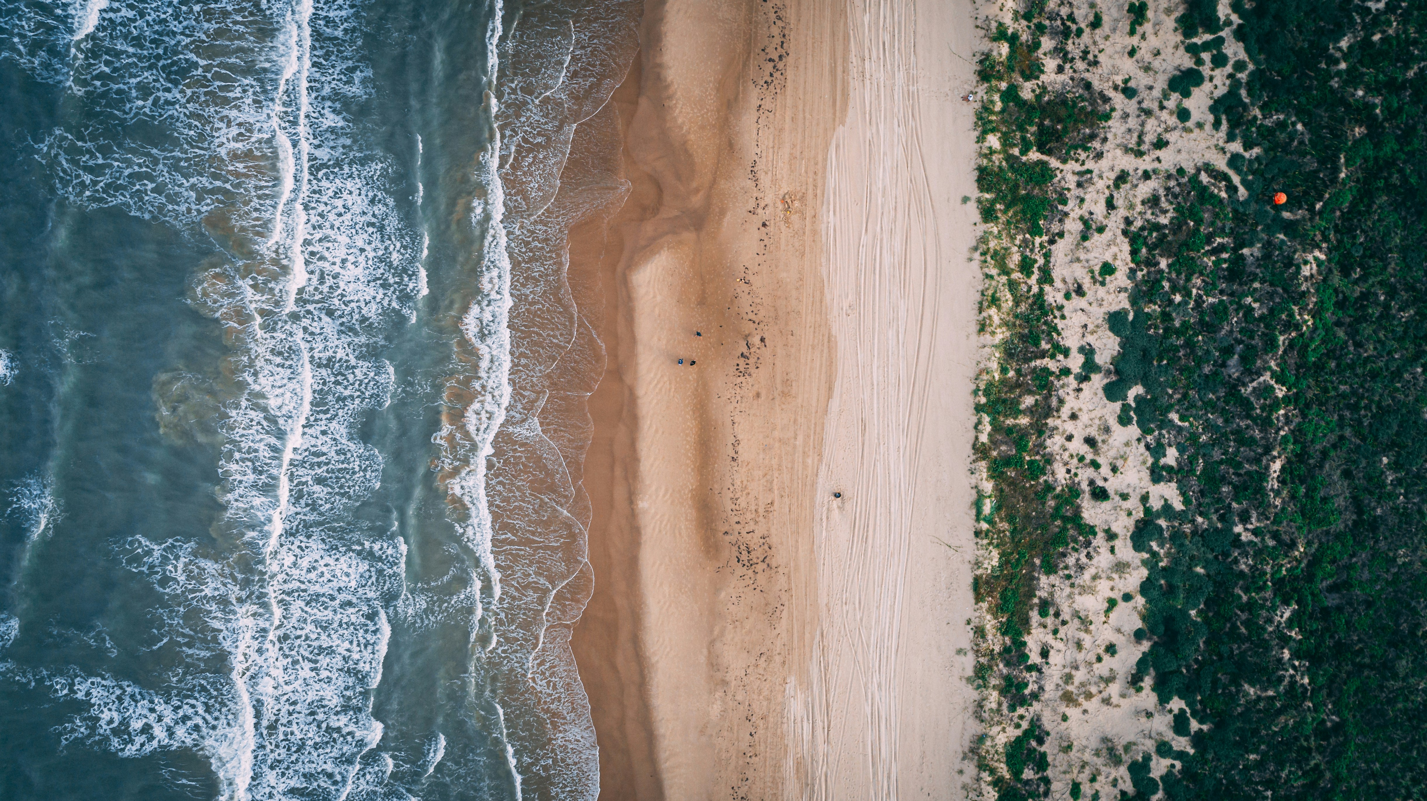 Photo by bycharlieco