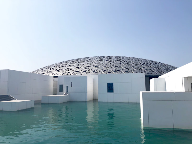 Top Local Restaurants in Abu Dhabi Every Food Lover Needs to Know