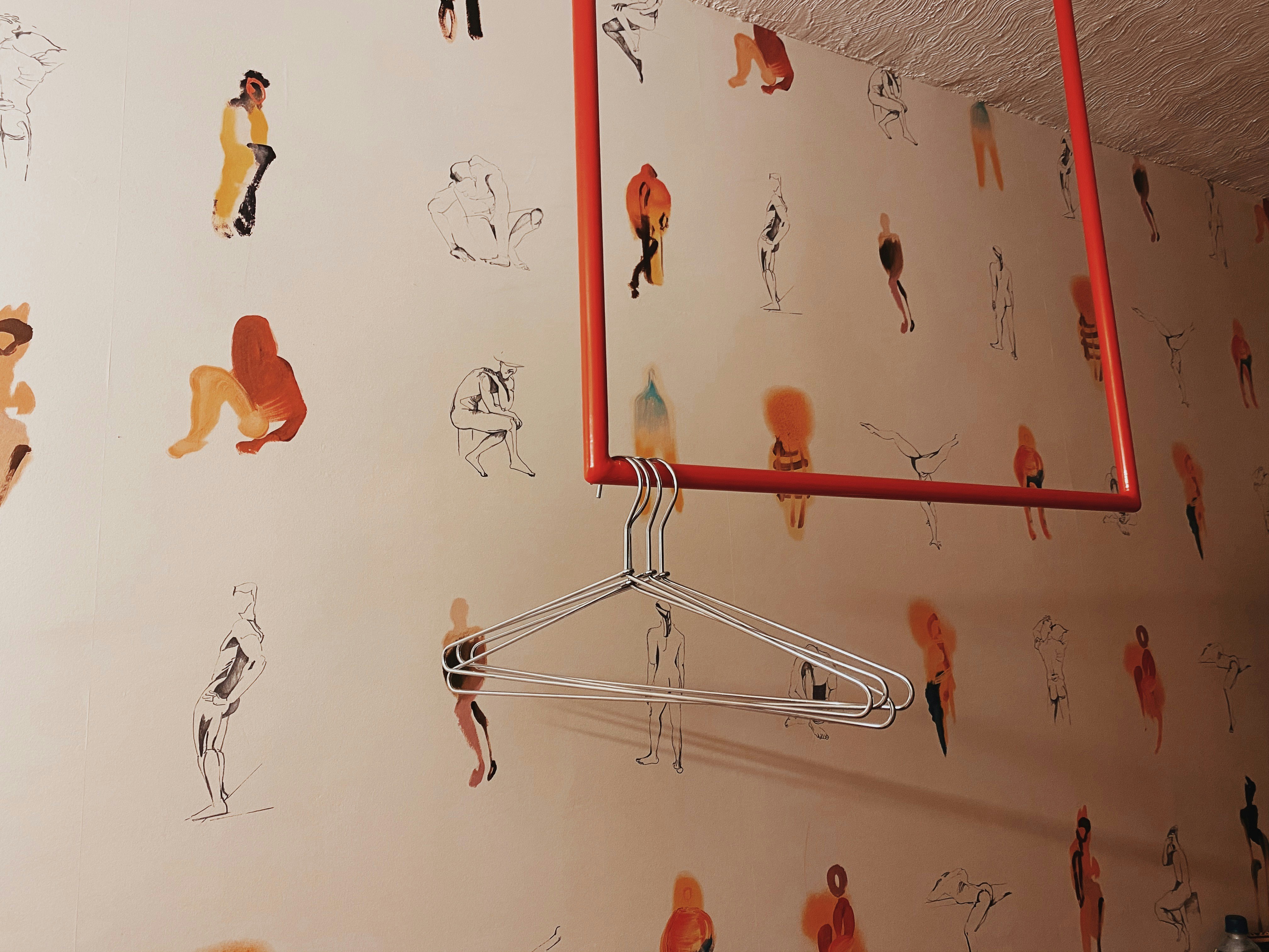 modern closet wallpaper, wallpaper, Walk-in Closet Design: Choosing the Right Cabinet Hardware 3