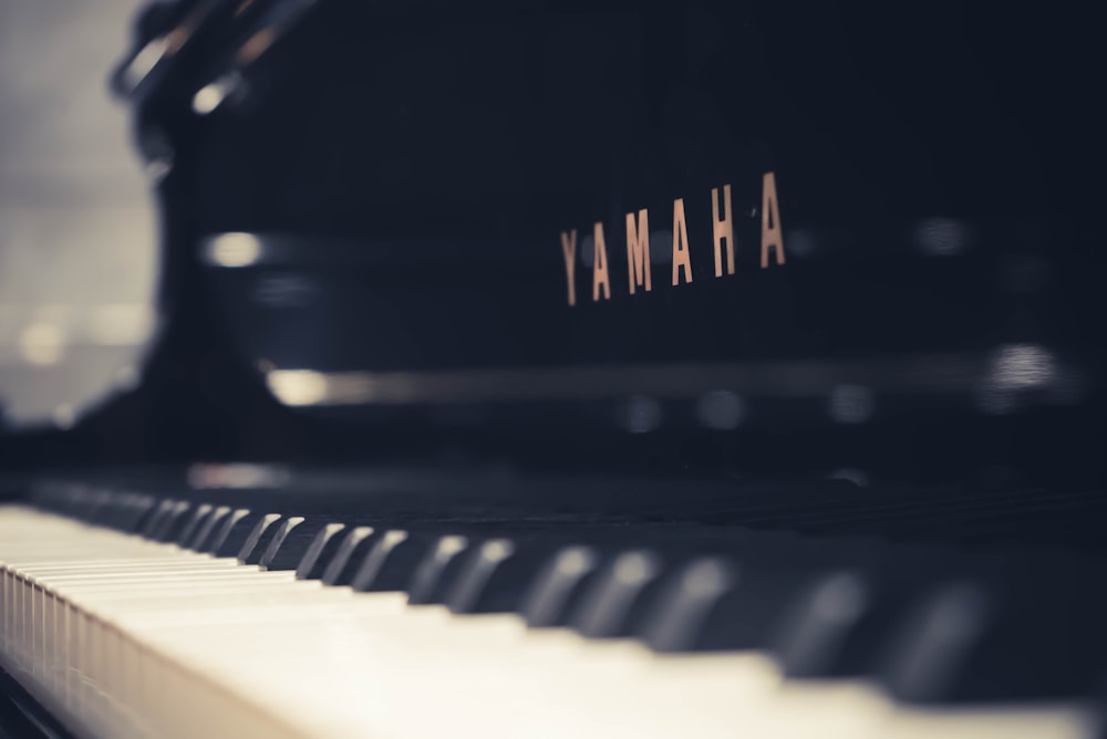 black and white piano keys