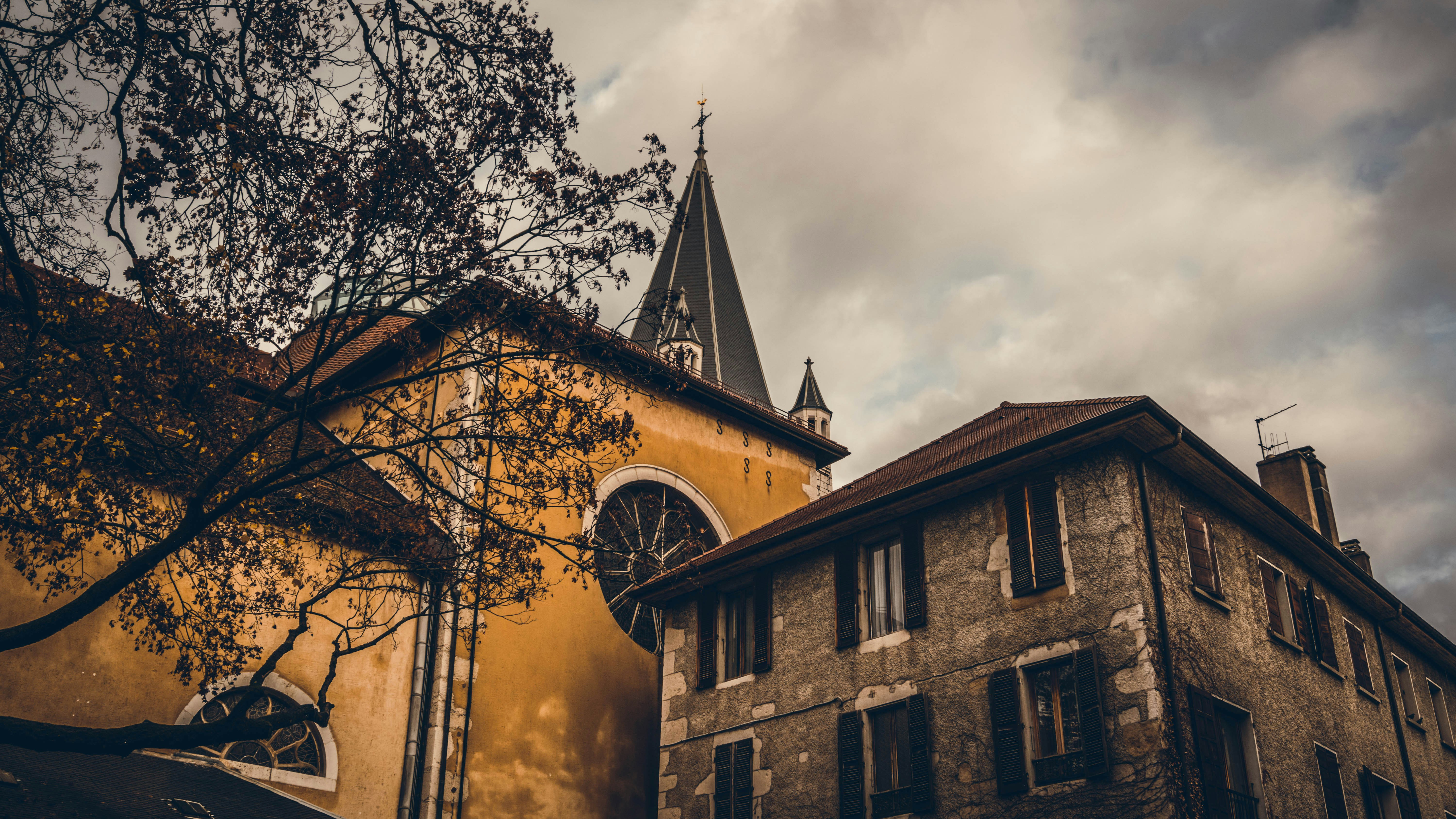 Photo by marcoulucasvisual