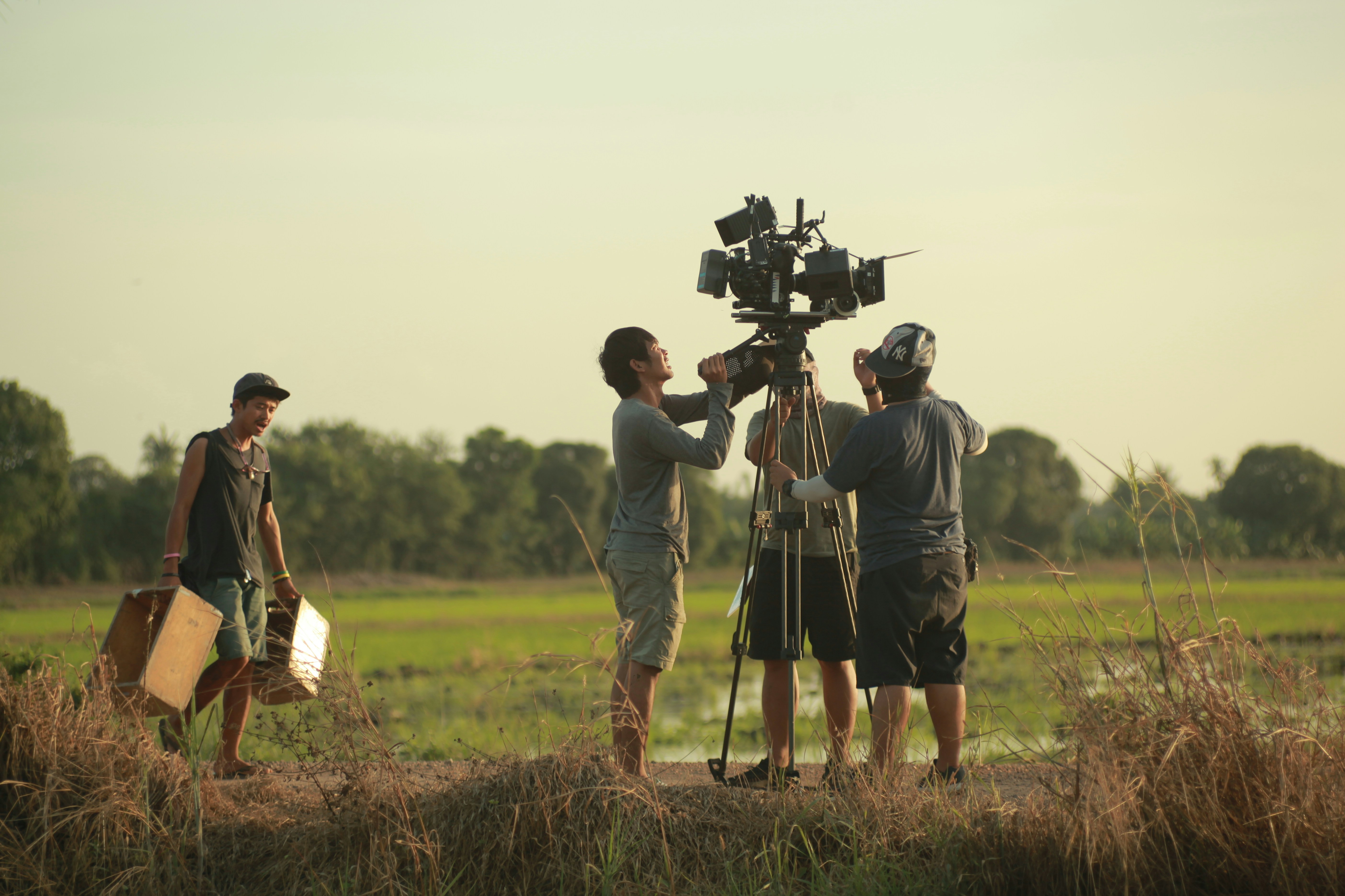 📽️ Remote VFX Job, $100k UCB Role & Questlove Opens Tribeca