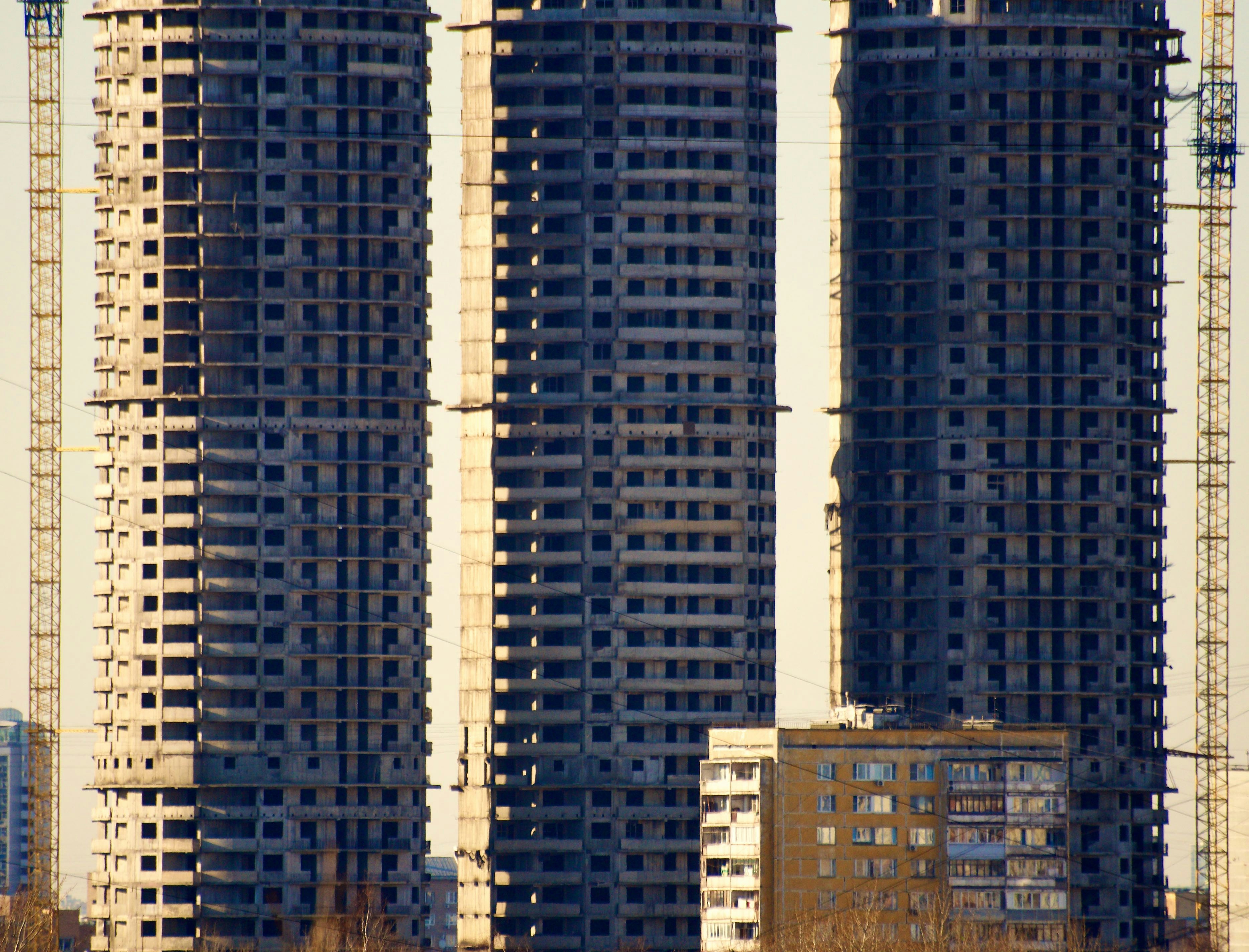 high rise buildings during daytime