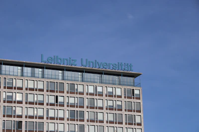 International students studying together on a university campus in Hannover.
