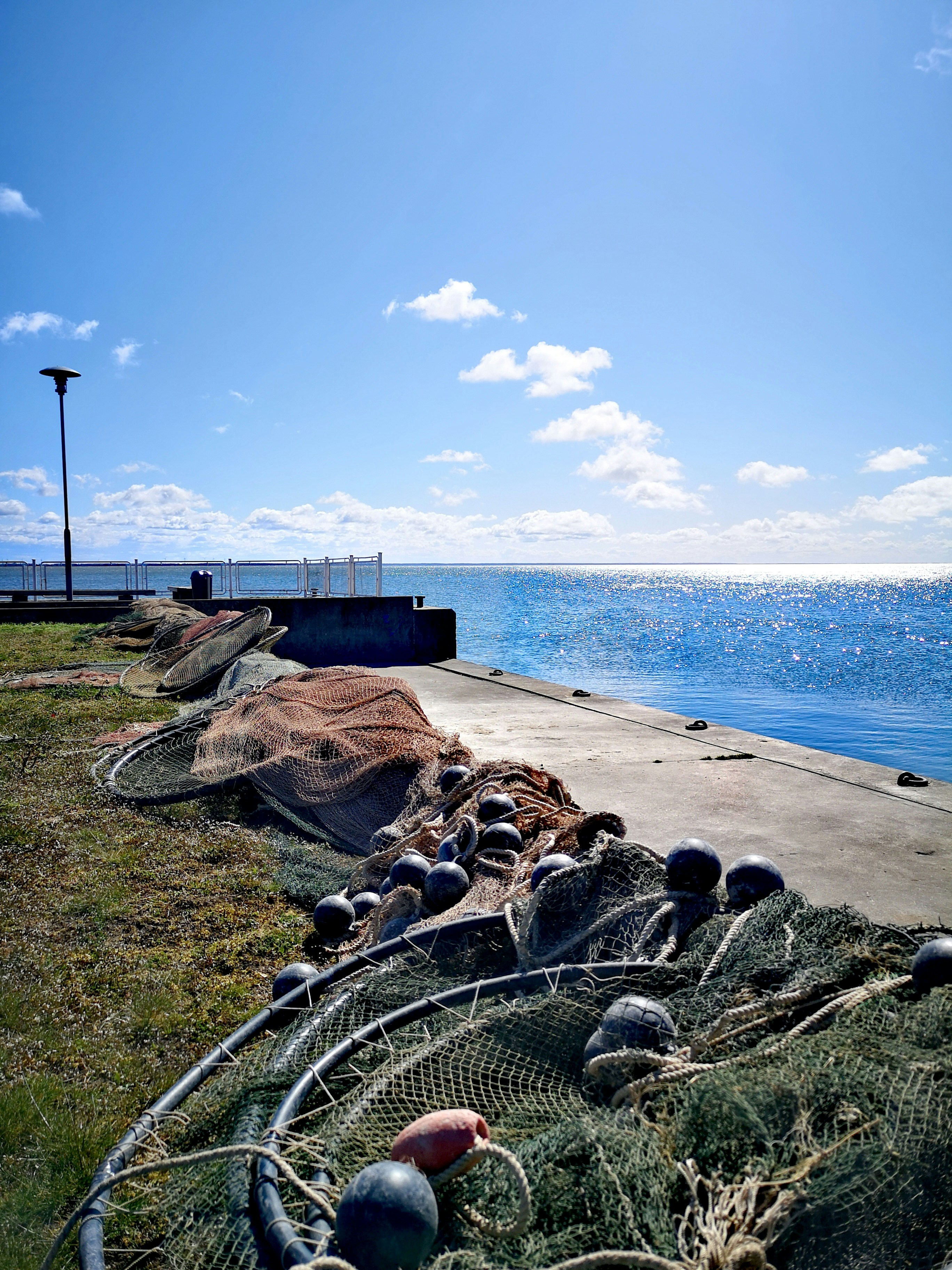 Piper Sandler Maintains Neutral on AvalonBay Communities, Lowers Price Target to $190