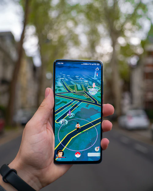 Augmented reality product try-on on smartphone