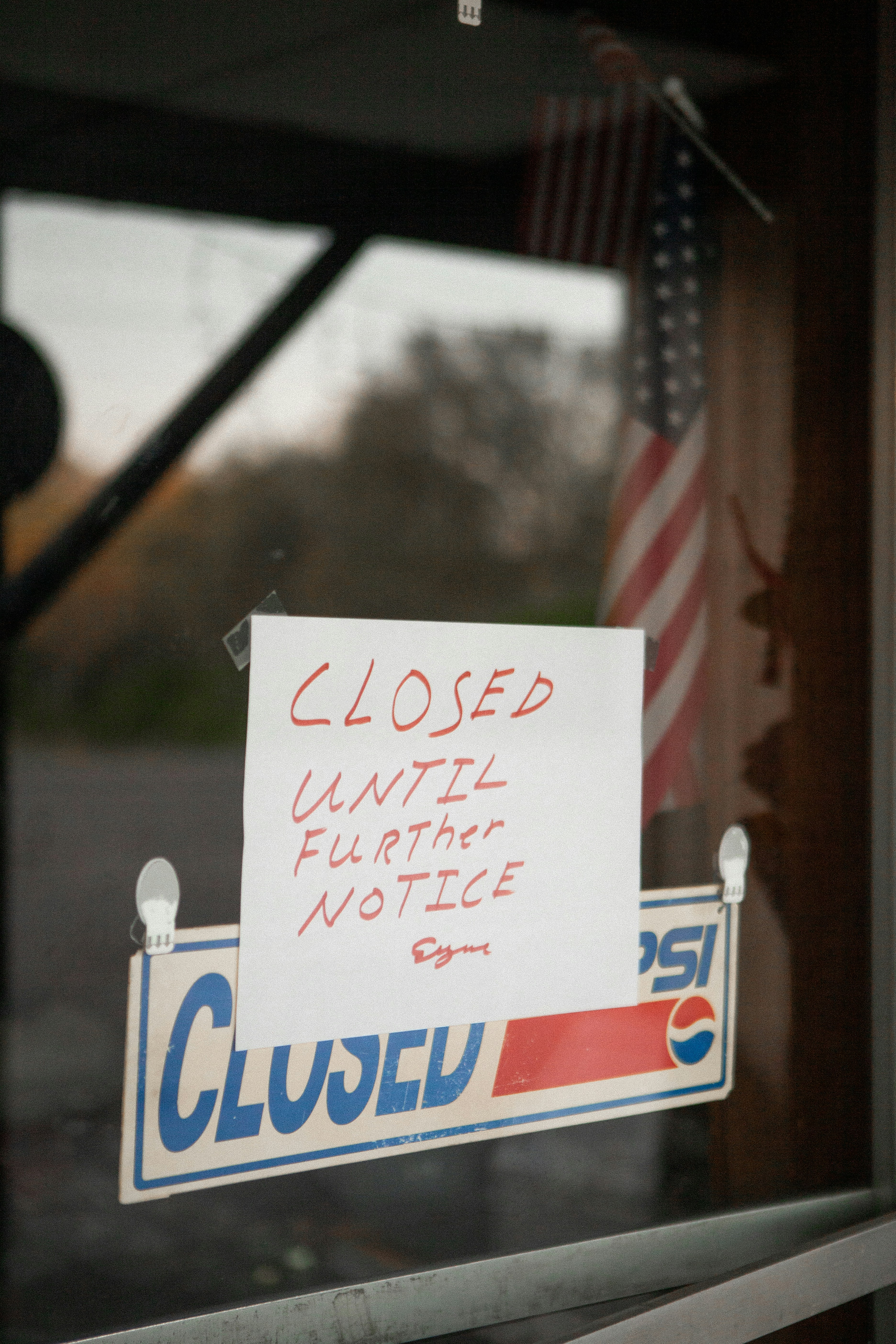 Fading Flavors: 10 Chain Restaurants Facing Closure