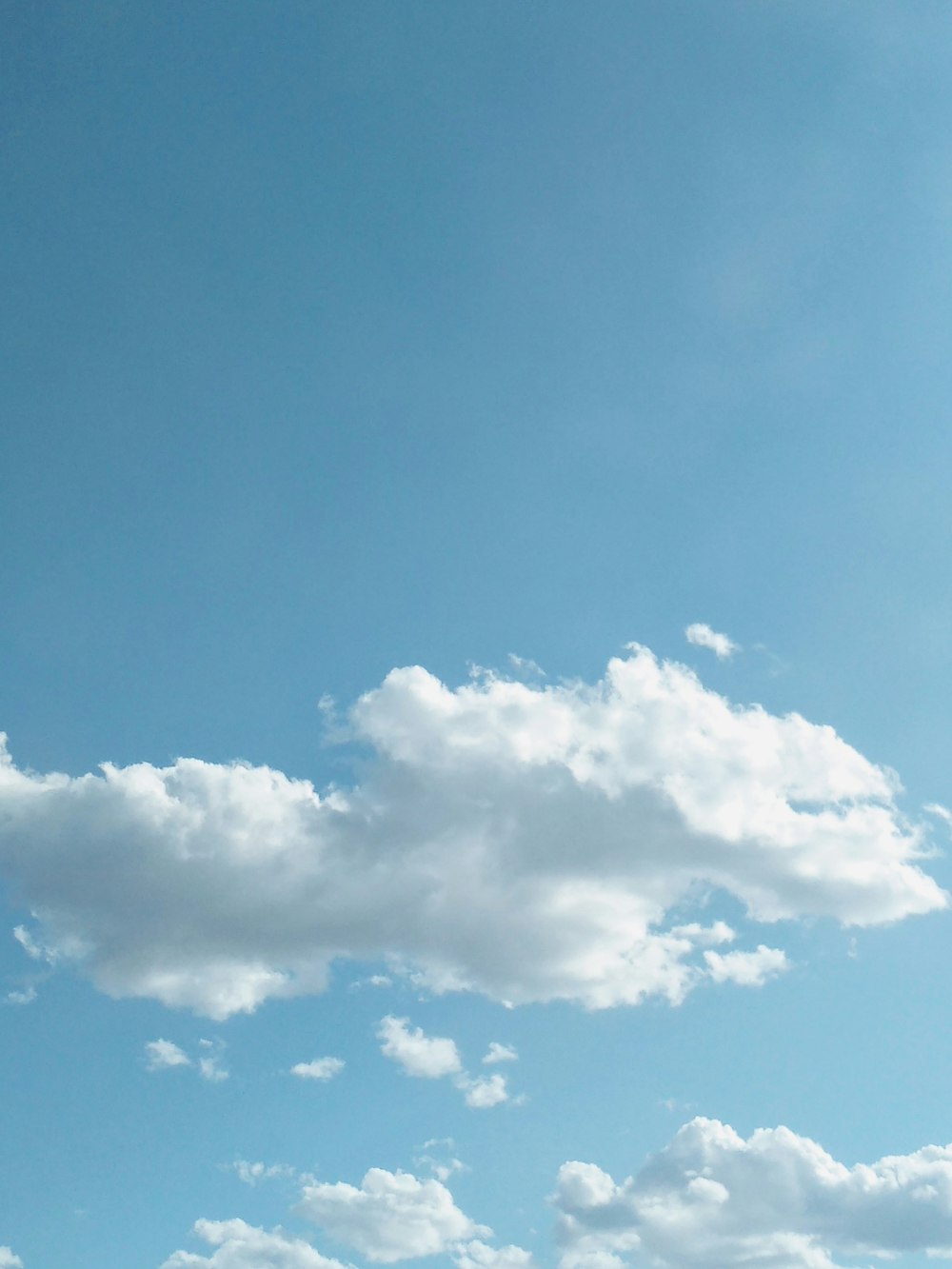 white clouds and blue sky during daytime