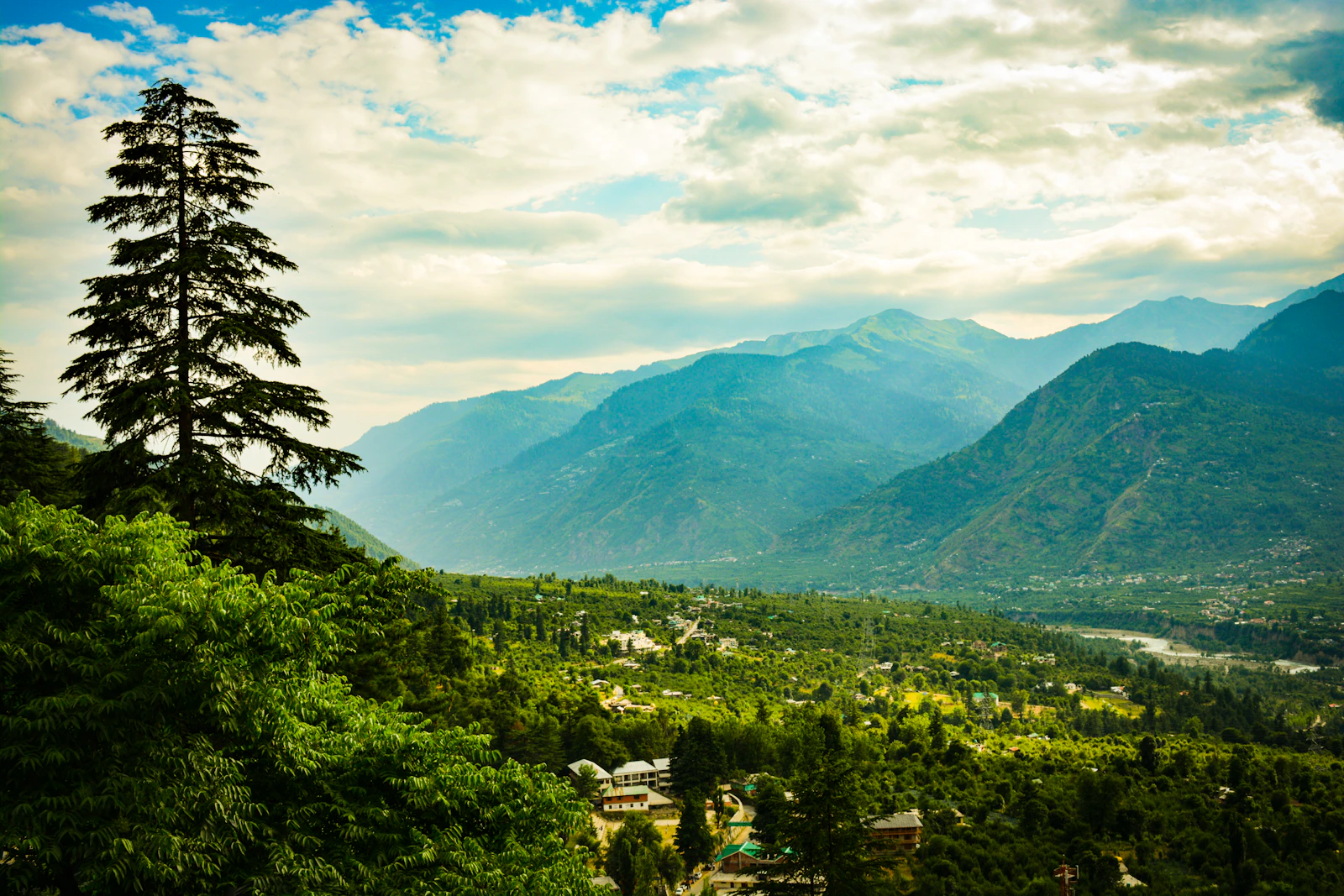 Rani Sui Lake & Mountain Meadow Trek preview 2