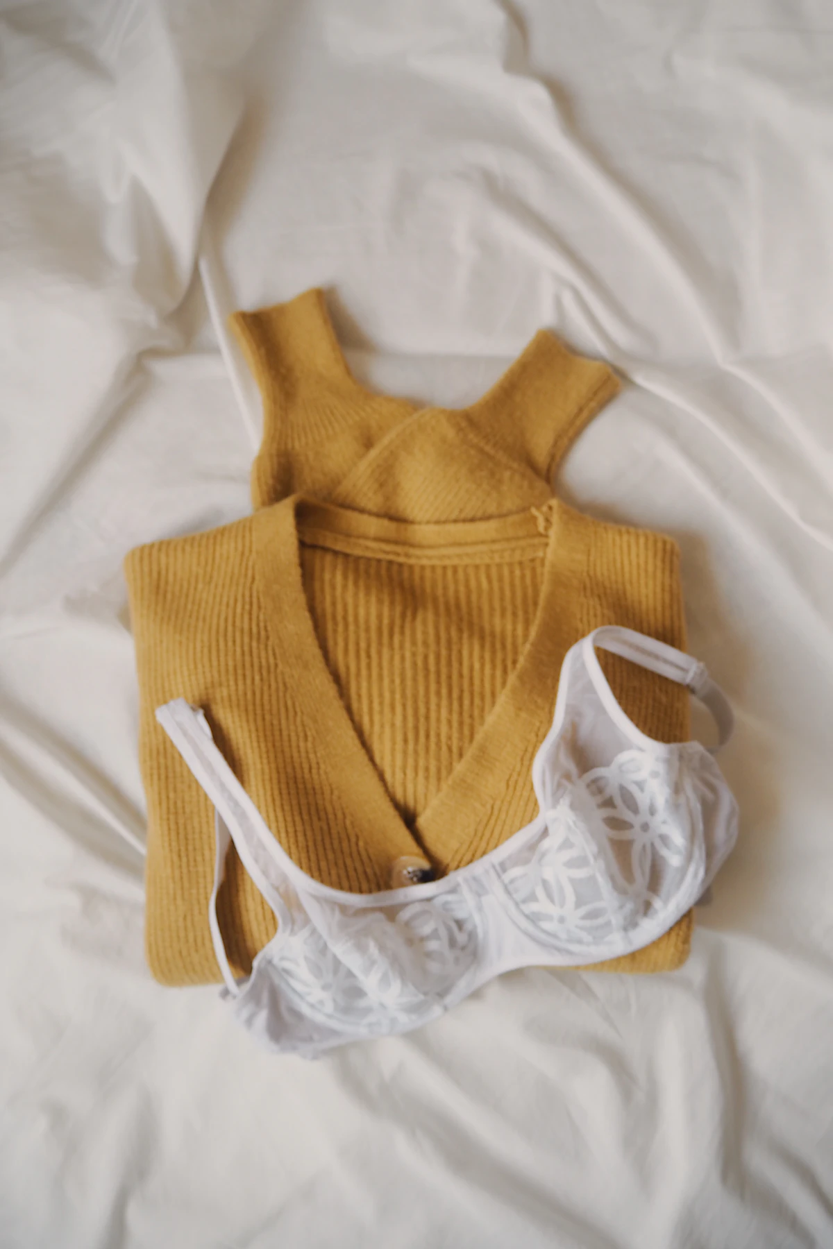 Wire Free Versus Wired Bras, Pros and Cons