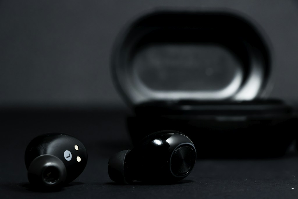 PulseFit Earbuds