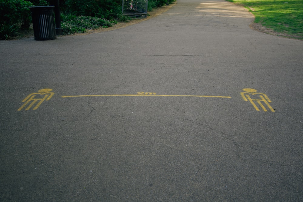 gray concrete road during daytime