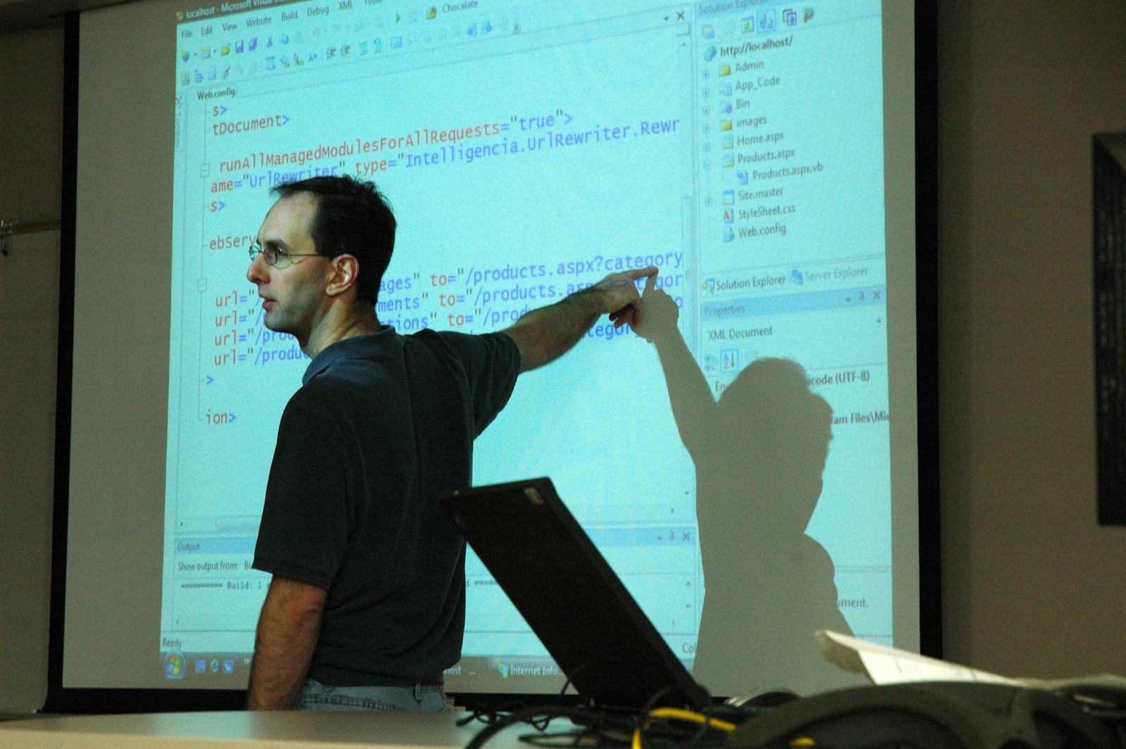 Student attending online class
