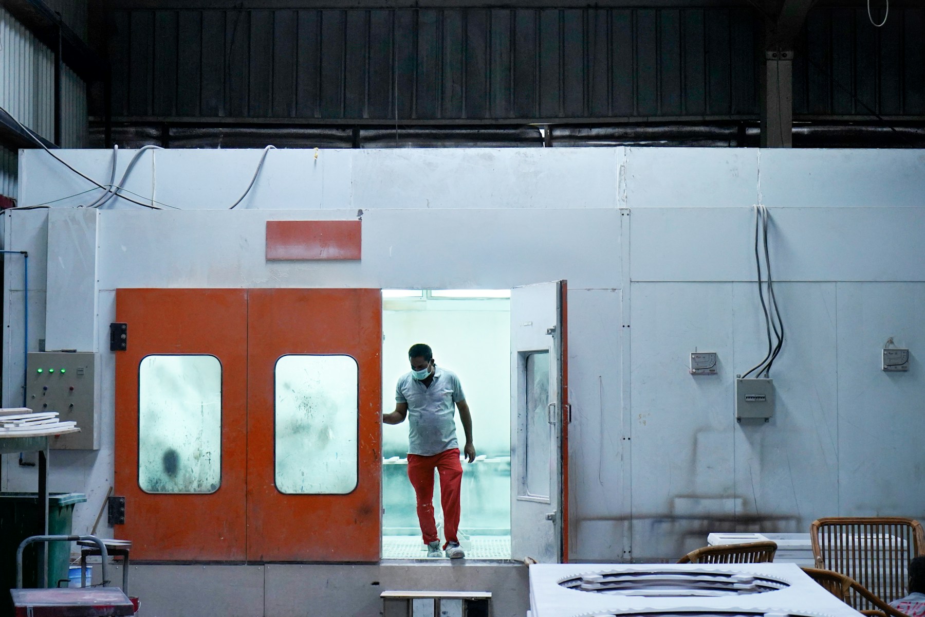sheet metal workshop factory production line