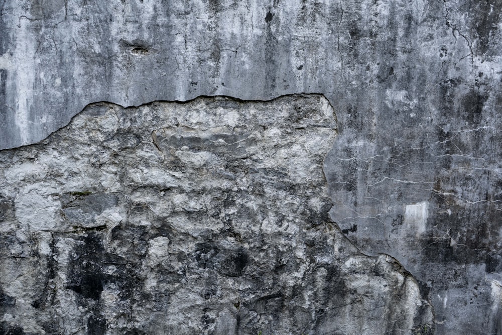 grey and black concrete wall