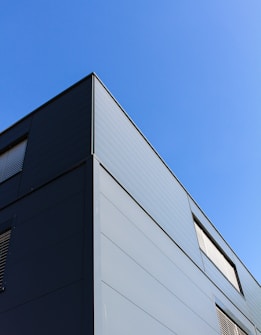 gray concrete building under blue sky during daytime