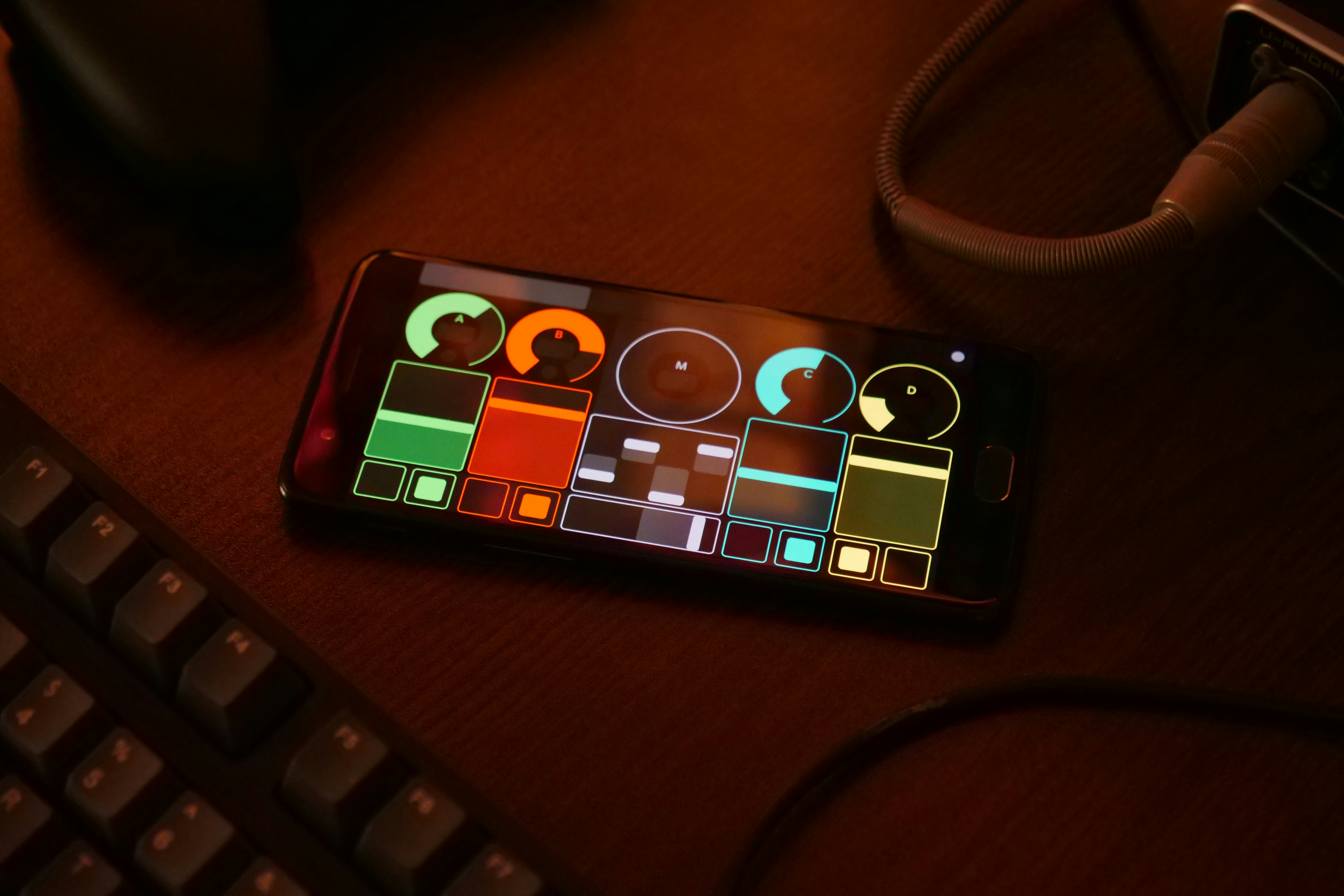 Designed to Keep You Playing: The Hidden Psychology Behind Every Click on a Gaming Platform