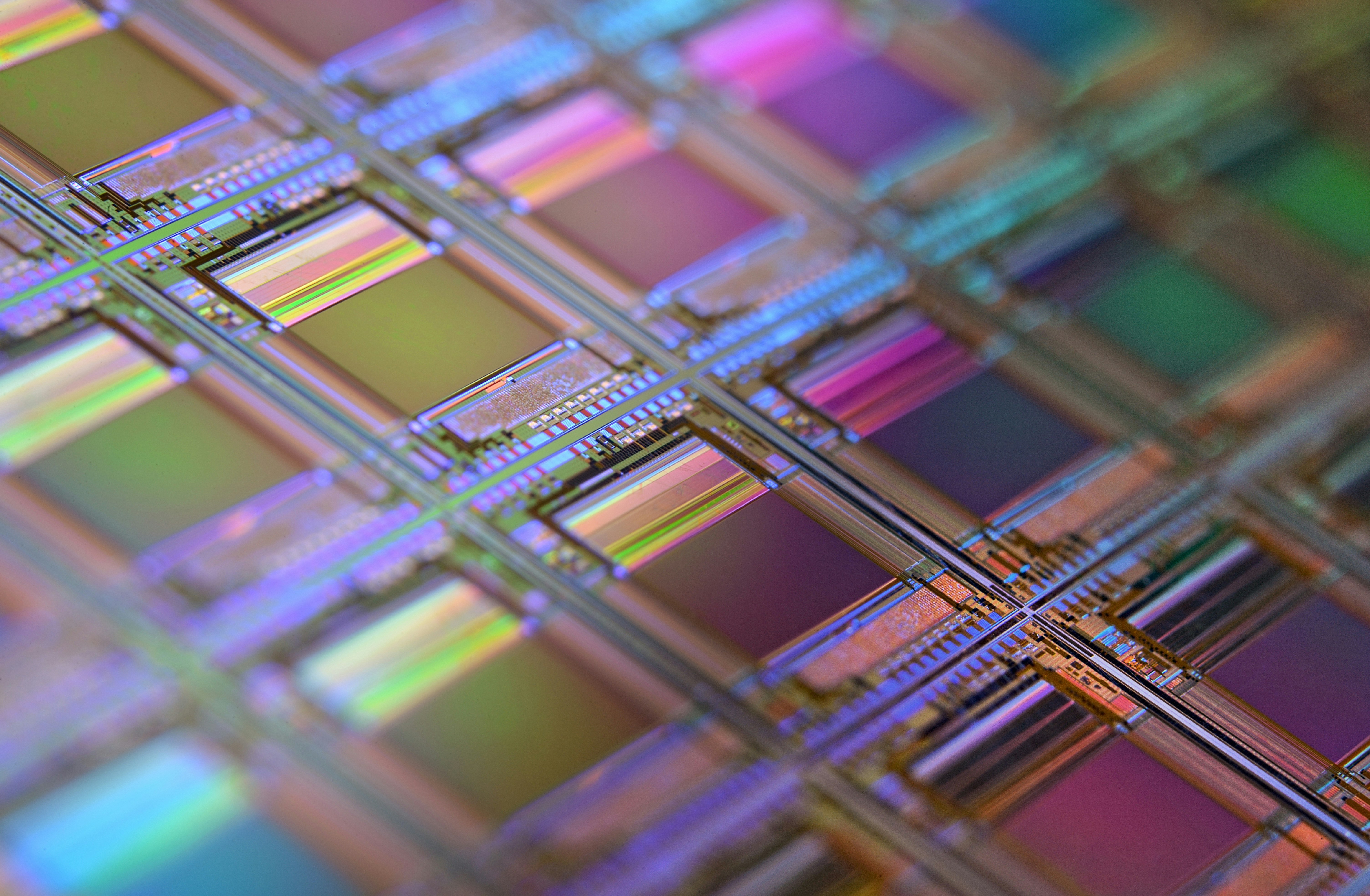 advanced semiconductor microchip circuit design on silicon wafer