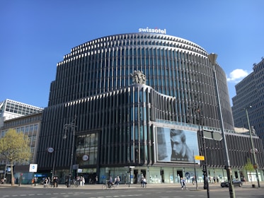 Image of Swiss banking building with modern architecture.