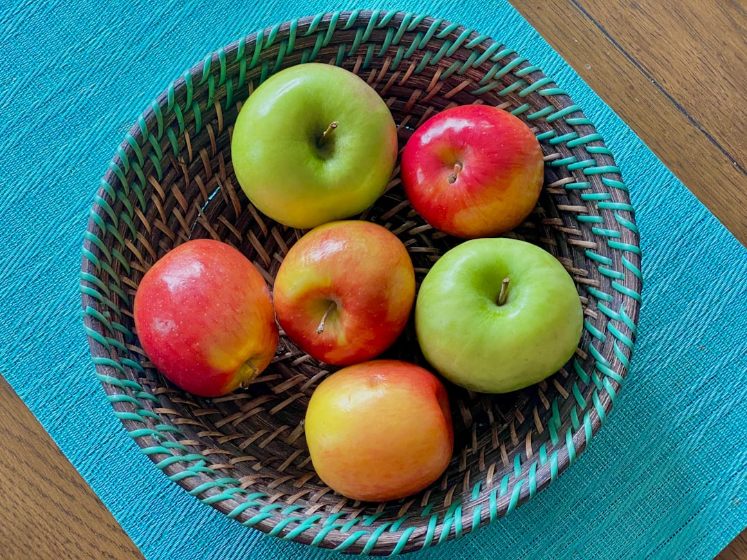 感冒有痰能吃蘋果嗎？蘋果潤肺止咳，教你一招輕鬆止咳！
