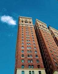 Historic Johnstown city hall building under a bright sky.